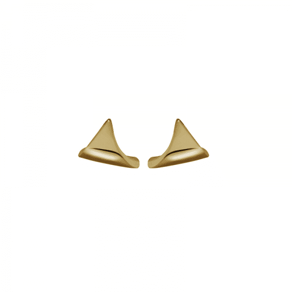 Gold earring in the shape of a ship's sail