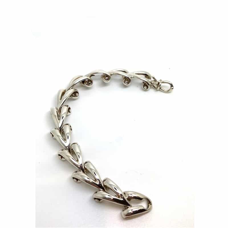 Silver triangle link bracelet