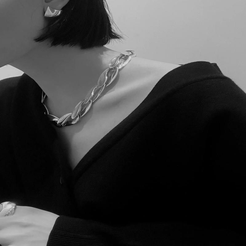 Collar de Plata LÍNEA